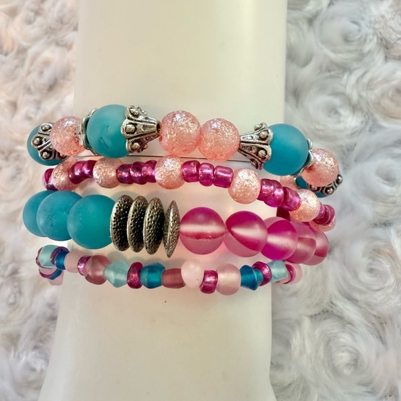 Pink and Blue Beaded Bracelet Set - Picture 3 of 4
